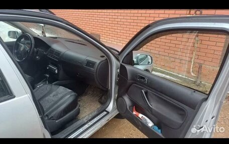 Volkswagen Golf IV, 2004 год, 350 000 рублей, 10 фотография