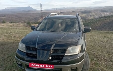 Mitsubishi Outlander III рестайлинг 3, 2005 год, 750 000 рублей, 15 фотография