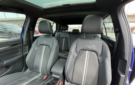 Volkswagen Golf VIII, 2022 год, 2 180 000 рублей, 13 фотография