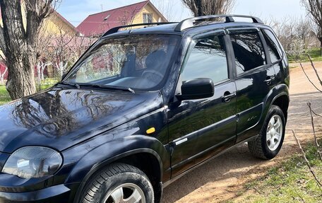 Chevrolet Niva I рестайлинг, 2010 год, 720 000 рублей, 7 фотография