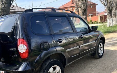Chevrolet Niva I рестайлинг, 2010 год, 720 000 рублей, 6 фотография