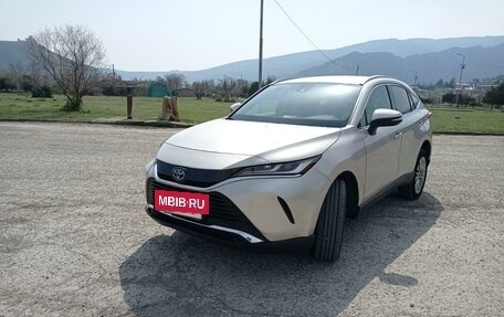 Toyota Venza, 2021 год, 1 990 000 рублей, 11 фотография
