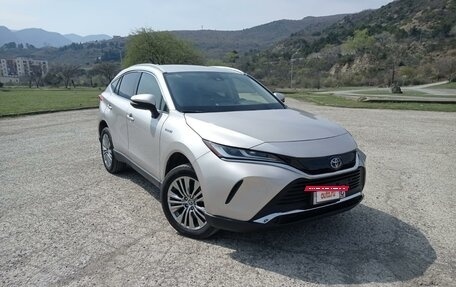 Toyota Venza, 2021 год, 1 990 000 рублей, 8 фотография