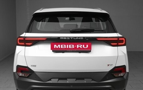 FAW Bestune T77, 2024 год, 2 176 000 рублей, 5 фотография