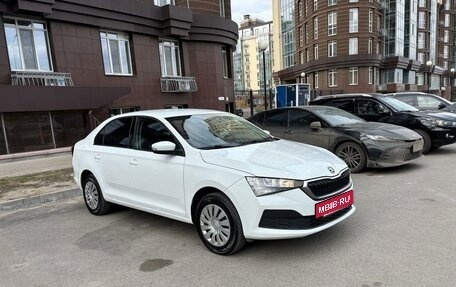 Skoda Rapid II, 2021 год, 1 445 000 рублей, 2 фотография