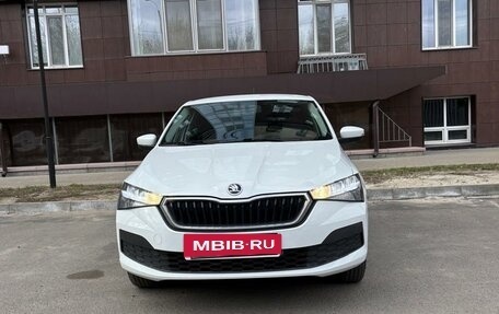 Skoda Rapid II, 2021 год, 1 445 000 рублей, 13 фотография