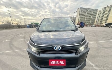 Toyota Voxy III, 2014 год, 1 800 000 рублей, 3 фотография