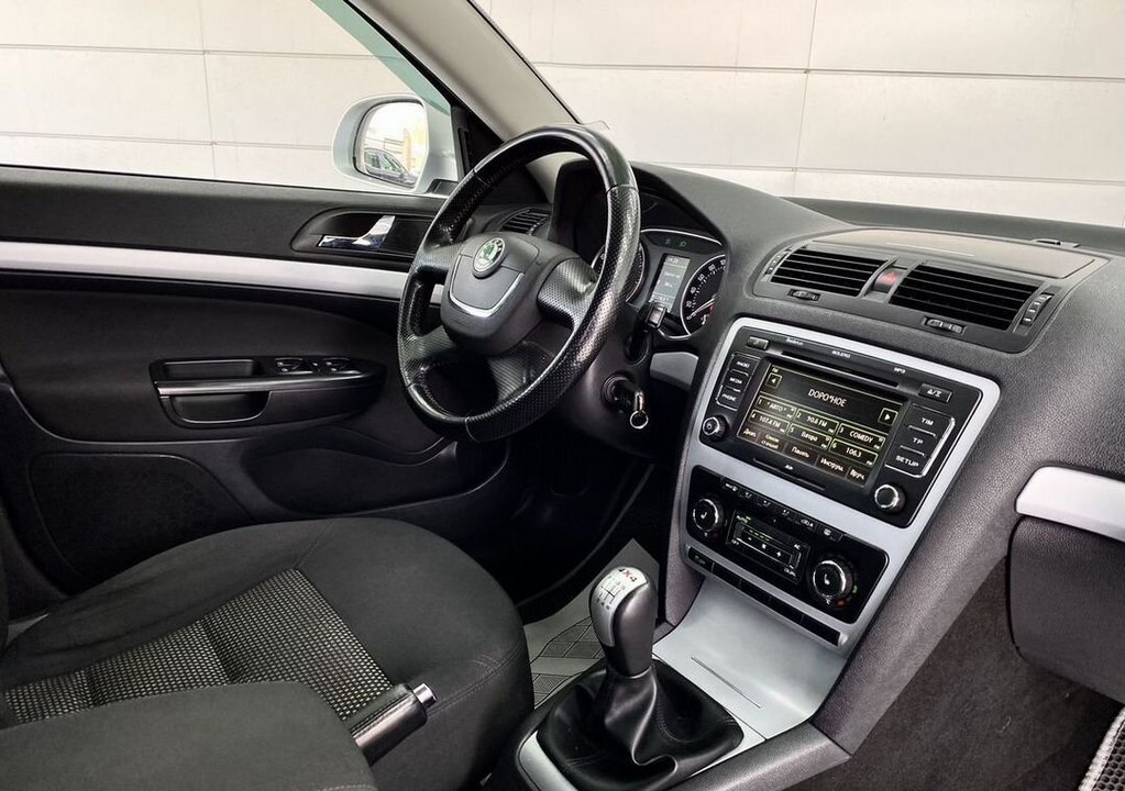 Skoda Octavia Scout, 2010 год, 1 299 000 рублей, 19 фотография