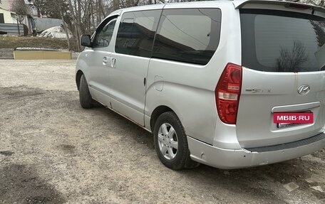 Hyundai Grand Starex Grand Starex I рестайлинг 2, 2008 год, 855 000 рублей, 2 фотография
