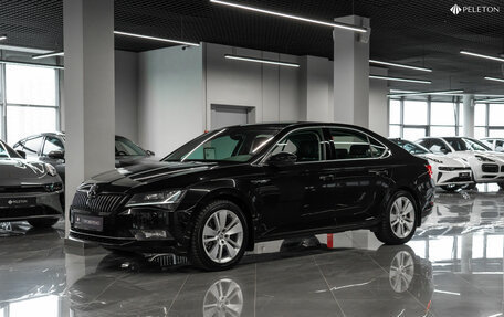 Skoda Superb III рестайлинг, 2015 год, 2 430 000 рублей, 1 фотография