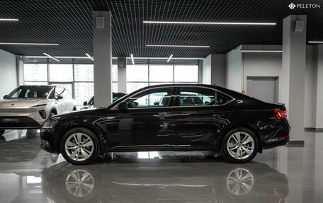 Skoda Superb III рестайлинг, 2015 год, 2 430 000 рублей, 7 фотография