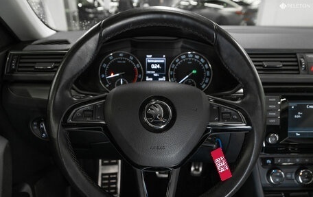 Skoda Superb III рестайлинг, 2015 год, 2 430 000 рублей, 11 фотография