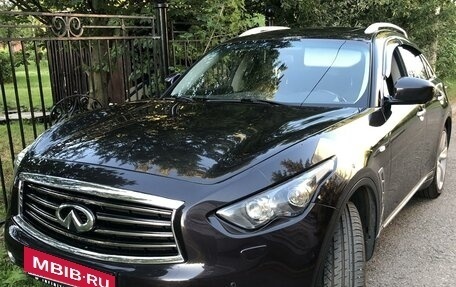 Infiniti FX II, 2012 год, 2 100 000 рублей, 2 фотография