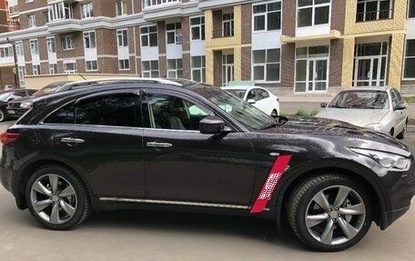 Infiniti FX II, 2012 год, 2 100 000 рублей, 3 фотография