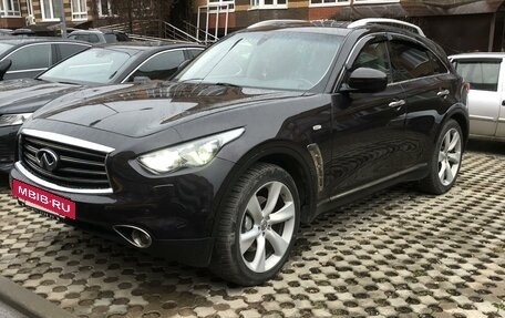 Infiniti FX II, 2012 год, 2 100 000 рублей, 7 фотография