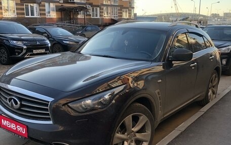 Infiniti FX II, 2012 год, 2 100 000 рублей, 5 фотография