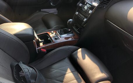 Infiniti FX II, 2012 год, 2 100 000 рублей, 27 фотография