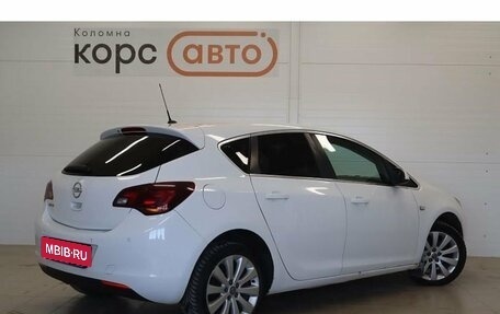 Opel Astra J, 2012 год, 780 000 рублей, 3 фотография