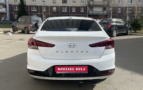 Hyundai Elantra VI рестайлинг, 2020 год, 1 750 000 рублей, 3 фотография
