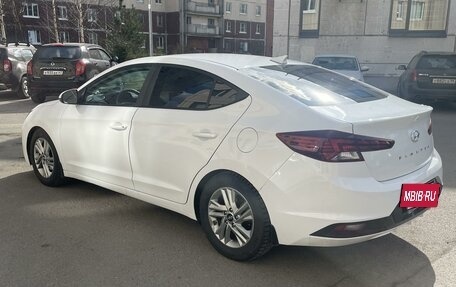 Hyundai Elantra VI рестайлинг, 2020 год, 1 750 000 рублей, 4 фотография