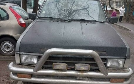 Nissan Terrano II рестайлинг, 1992 год, 380 000 рублей, 4 фотография
