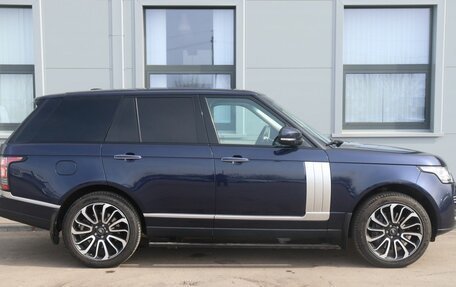 Land Rover Range Rover IV рестайлинг, 2014 год, 3 799 000 рублей, 4 фотография