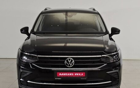 Volkswagen Tiguan II, 2021 год, 2 179 650 рублей, 3 фотография