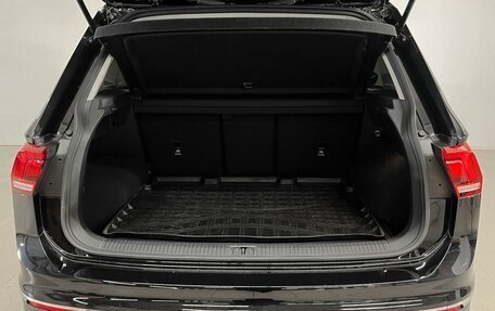 Volkswagen Tiguan II, 2021 год, 2 179 650 рублей, 25 фотография