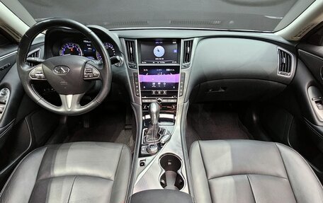 Infiniti Q50 I рестайлинг, 2015 год, 1 800 080 рублей, 6 фотография