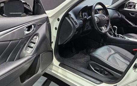 Infiniti Q50 I рестайлинг, 2015 год, 1 800 080 рублей, 7 фотография