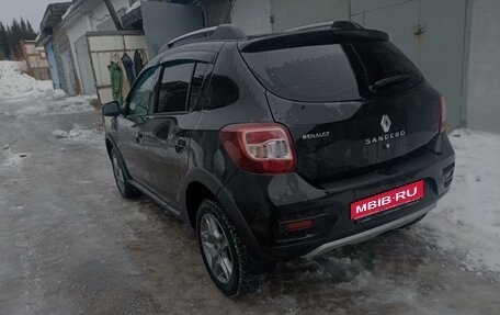 Renault Sandero II рестайлинг, 2019 год, 1 300 000 рублей, 1 фотография