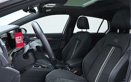 Volkswagen Golf VIII, 2022 год, 1 850 070 рублей, 8 фотография