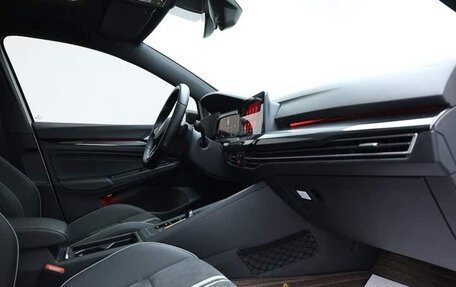 Volkswagen Golf VIII, 2022 год, 1 850 070 рублей, 11 фотография