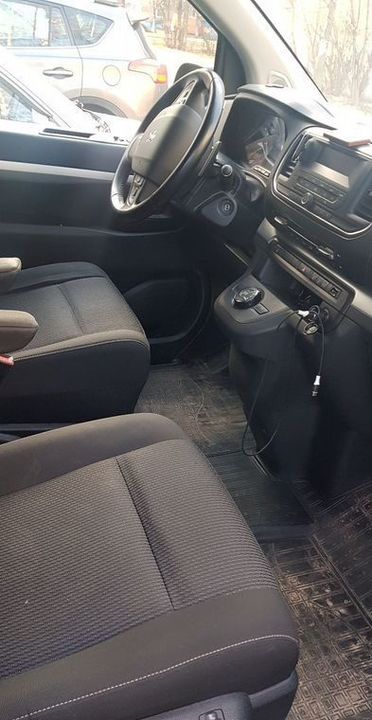 Peugeot Traveller, 2020 год, 3 200 000 рублей, 4 фотография