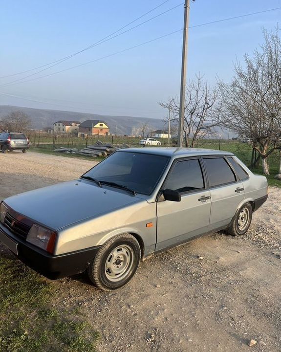 ВАЗ (LADA) 21099, 2002 год, 285 000 рублей, 20 фотография