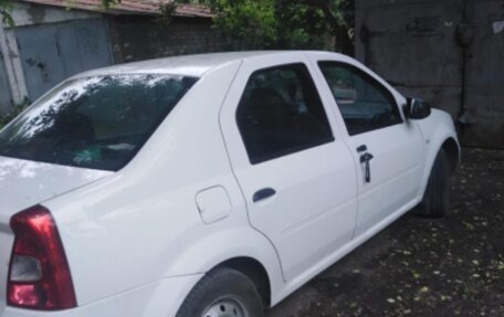 Renault Logan I, 2015 год, 394 000 рублей, 4 фотография