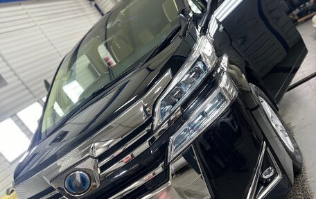 Toyota Vellfire II, 2019 год, 4 600 000 рублей, 1 фотография