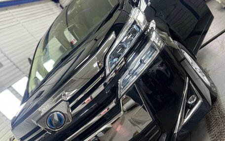 Toyota Vellfire II, 2019 год, 4 600 000 рублей, 3 фотография