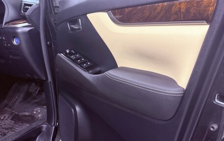 Toyota Vellfire II, 2019 год, 4 600 000 рублей, 11 фотография