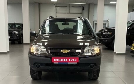 Chevrolet Niva I рестайлинг, 2016 год, 980 000 рублей, 8 фотография