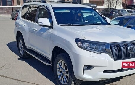 Toyota Land Cruiser Prado 150 рестайлинг 2, 2020 год, 6 800 000 рублей, 2 фотография
