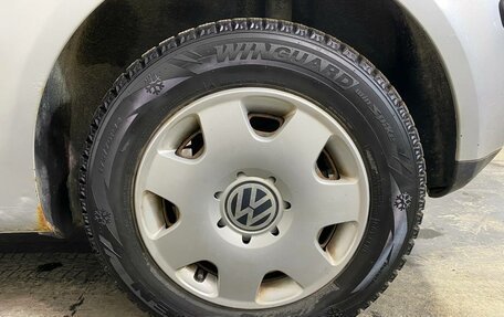 Volkswagen Polo IV рестайлинг, 2001 год, 199 000 рублей, 14 фотография