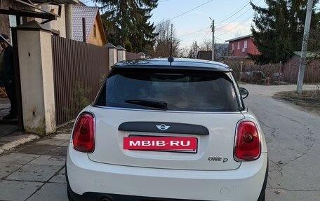 MINI Hatch, 2017 год, 1 500 000 рублей, 5 фотография