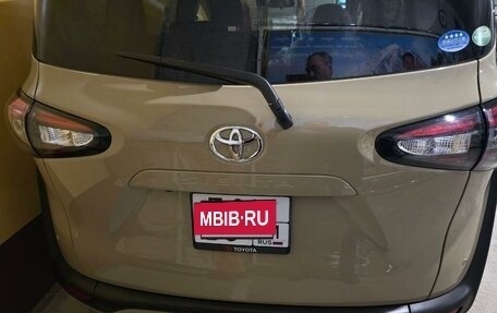 Toyota Sienta II, 2019 год, 1 950 000 рублей, 5 фотография