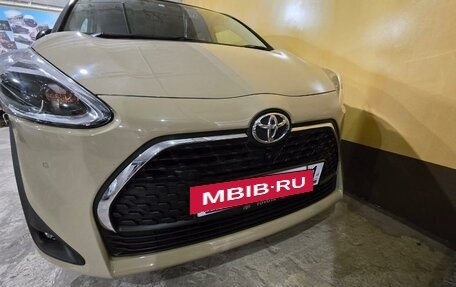 Toyota Sienta II, 2019 год, 1 950 000 рублей, 9 фотография