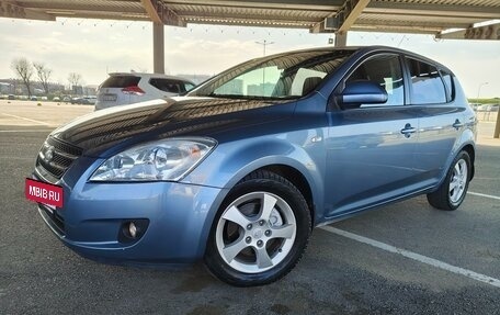 KIA cee'd I рестайлинг, 2008 год, 920 000 рублей, 30 фотография