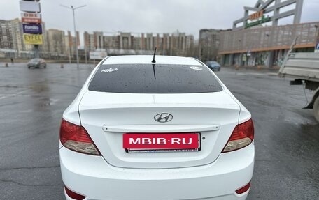 Hyundai Solaris II рестайлинг, 2012 год, 650 000 рублей, 4 фотография