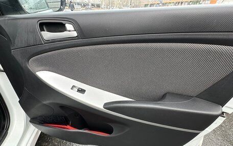 Hyundai Solaris II рестайлинг, 2012 год, 650 000 рублей, 9 фотография