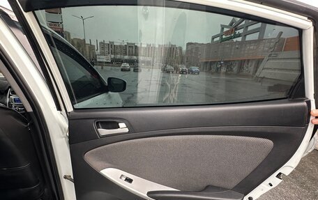 Hyundai Solaris II рестайлинг, 2012 год, 650 000 рублей, 6 фотография