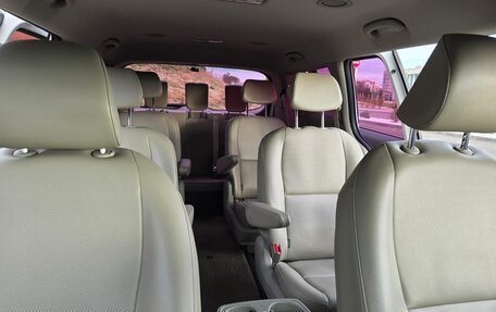 KIA Carnival III, 2018 год, 2 900 000 рублей, 17 фотография